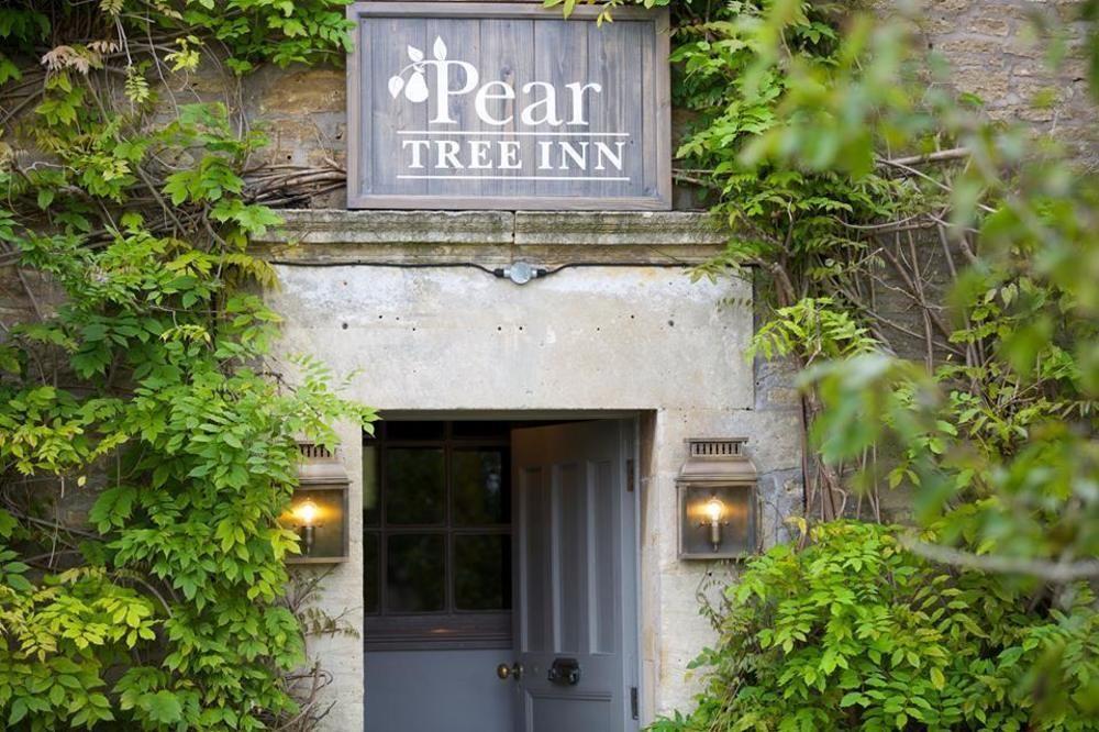The Pear Tree Inn Melksham Eksteriør bilde
